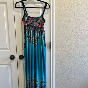 Bailey Blue maxi dress w/adjustable straps